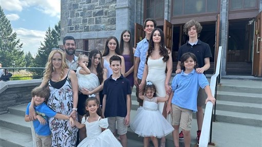 La Famille Groulx sur le point d'accueillir son 13e enfant