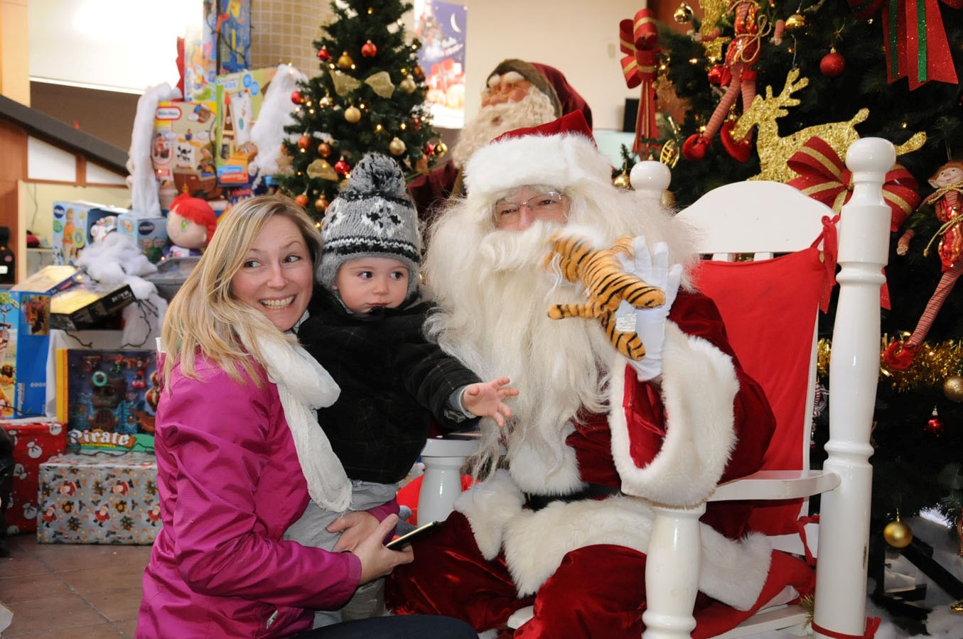 Le Père Noël Est Arrivé Aux Promenades Du Boulevard | Saguenay-Lac-St-Jean  - Néomedia