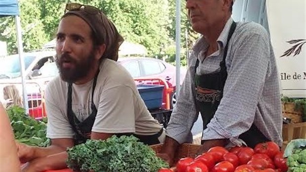 Journée de la tomate au marché des Saveurs de l'Ïle Perrot