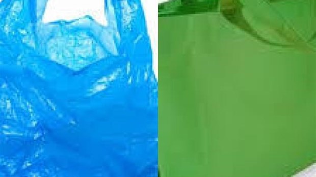 Vaudreuil-Dorion pour une tarification des sacs de plastique et une certification des sacs réutilisables