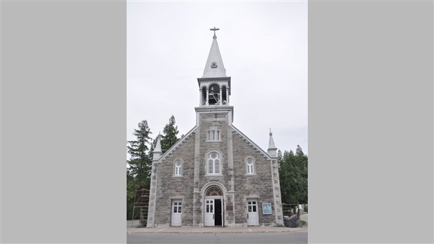 L'église Sainte-Jeanne-de-Chantal reçoit une aide de Québec