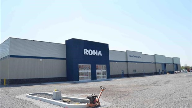 Le magasin Rona Roch Gauthier et Fils renaît de ses cendres