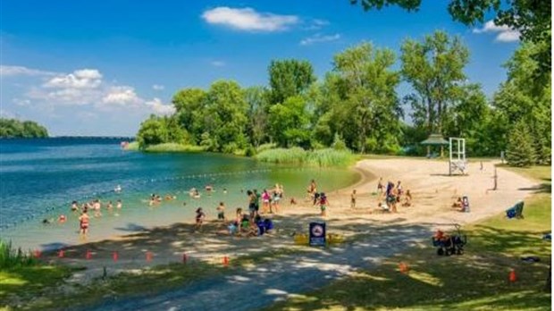 La saison de la baignade encore retardée à la plage du Parc régional des Îles-de-Saint-Timothée