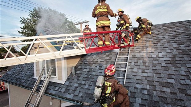 Un exercice d'incendie hors de l'ordinaire pour des pompiers de la région