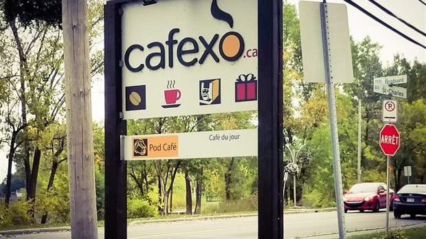 Le Cafexo et le Mikko espresso & boutique font belle figure en dehors de Vaudreul-Soulanges