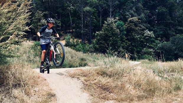 Un sport, une montagne, 2 camps 
