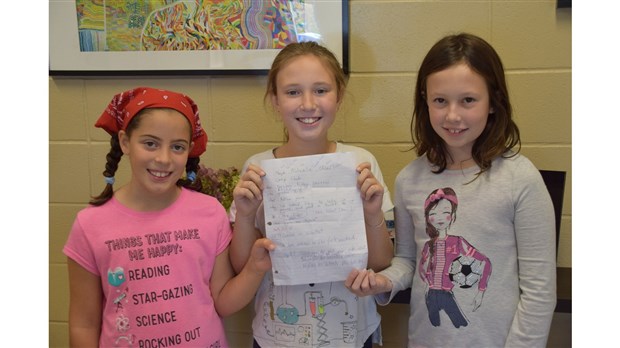 Les jeunes et joyeux entrepreneurs de l'école Birchwood