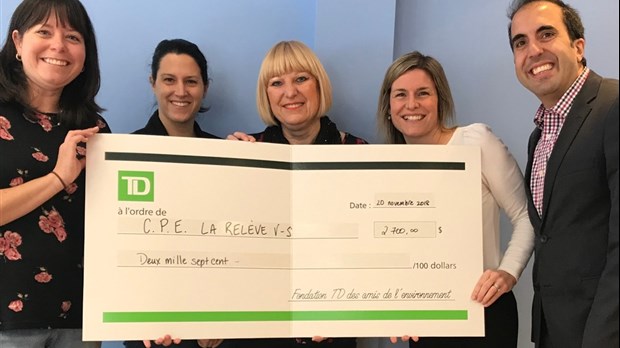 Le CPE La Relève V.-S. reçoit un don de 2 700$ 