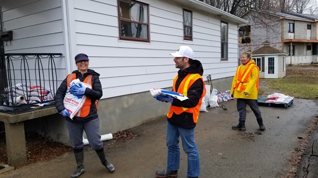 Le personnel de la Ville de L'Île-Perrot est bien présent sur le terrain