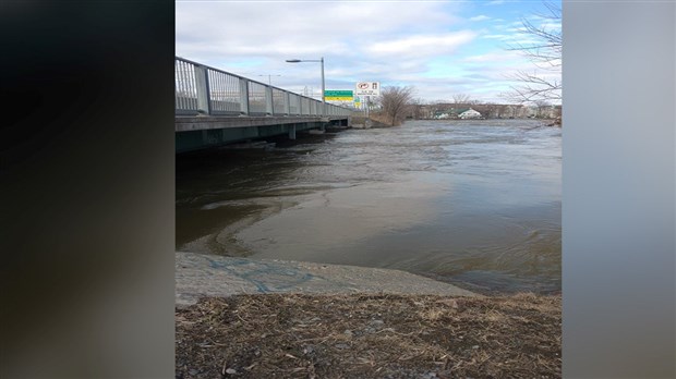 Route sous haute surveillance – autoroute 40 dans le secteur de Vaudreuil-Dorion