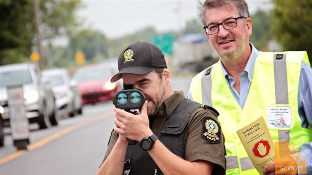 Opération F.R.E.I.N.S à Saint-Zotique pour contrer la vitesse dans les rues de la municipalité 