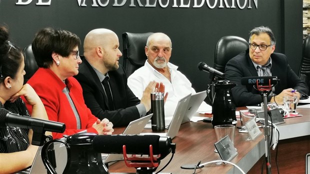 Mises à pied temporaires à Vaudreuil-Dorion