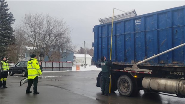 Trois constats délivrés lors d'une opération conjointe de la SQ avec les contrôleurs routiers