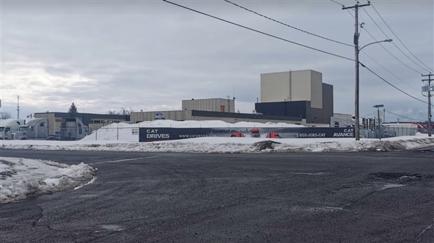 Les pompiers de Coteau-du-Lac retournent chez C.A.T pour faire une vérification