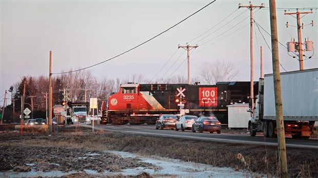 Entrave à la circulation sur la 34e avenue à Saint-Zotique