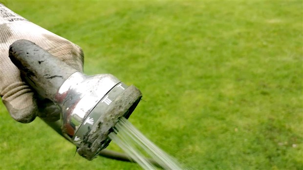 Usage extérieur de l'eau potable: Saint-Lazare invite ses citoyens à revoir leur consommation