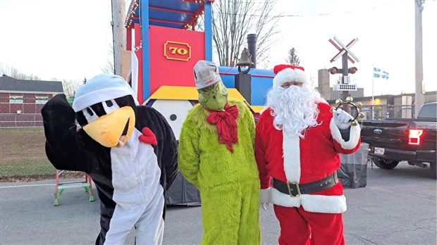 Retour en images sur le premier Défilé de Noël de Terrasse-Vaudreuil 