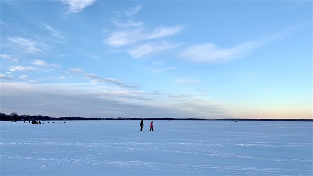 S'aventurer sur la glace, sécuritaire ou pas? 