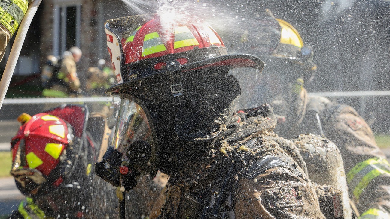 Une quarantaine de pompiers combattent un incendie à SaintLazare