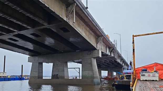 Les travaux se poursuivent sur le pont de l'Île-aux-Tourtes 