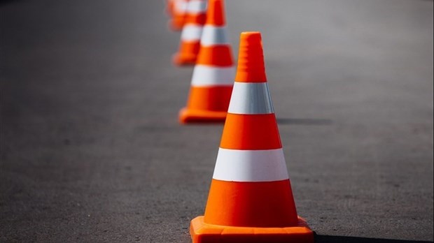  Construction work on Highway 20 at Coteau-du-Lac on July 10