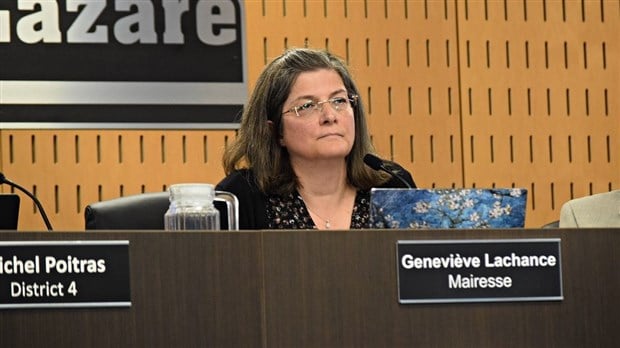 Saint Lazare mayor apologies for council's behaviour