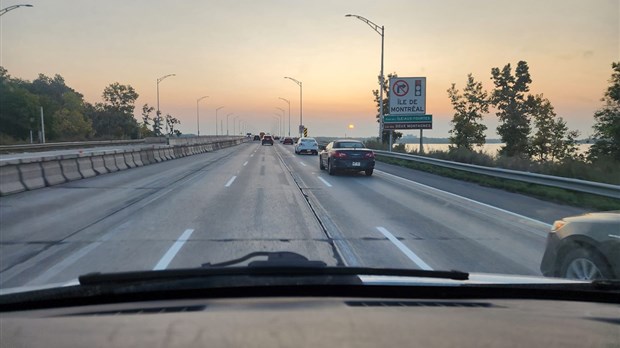 Le pont de l'Île-aux-Tourtes retrouve sa cinquième voie