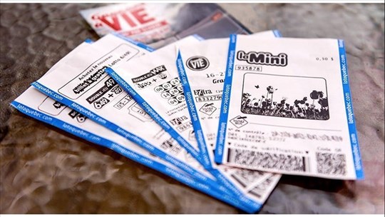 A lottery ticket bought in Saint-Clet makes six multimillionaires  