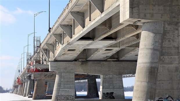 Pont de l'Île-aux-Tourtes : Réouverture de la voie vers Montréal