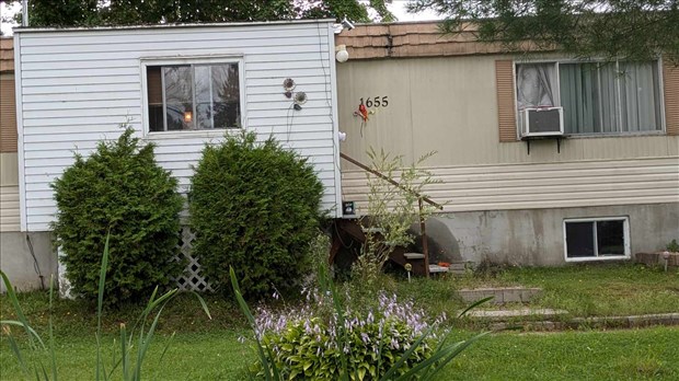 Meurtre: Une résidente des Cèdres est accusée
