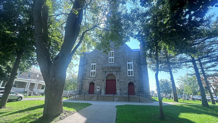 L'église de Saint-Michel de Vaudreuil : un joyau dans la région