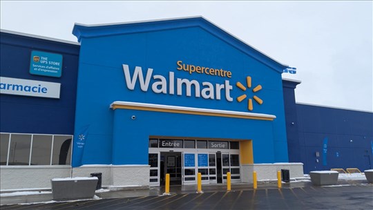 Frustré, il filme une employée du Walmart de Vaudreuil-Dorion à son insu