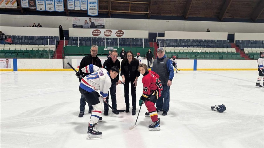 Le tournoi provincial de hockey peewee de Rigaud fête ses 30 ans