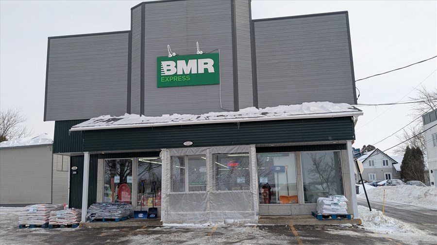 BMR Hardware Store in Les Cèdres Facing Possible Closure