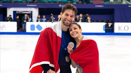 Fourth place for Maxime Deschamps and Deanna Stellato-Dudek