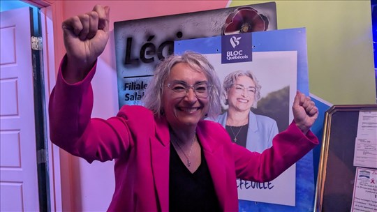 ÉLECTIONS 2025: Claude DeBellefeuille reprend la route vers Ottawa 