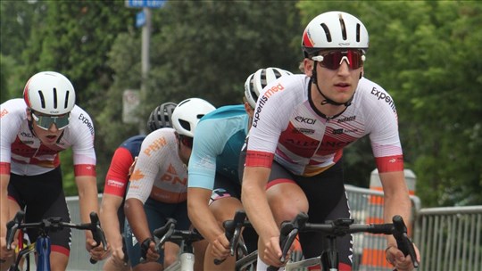 Des jeunes cyclistes locaux se démarquent à la Coupe de l'Avenir