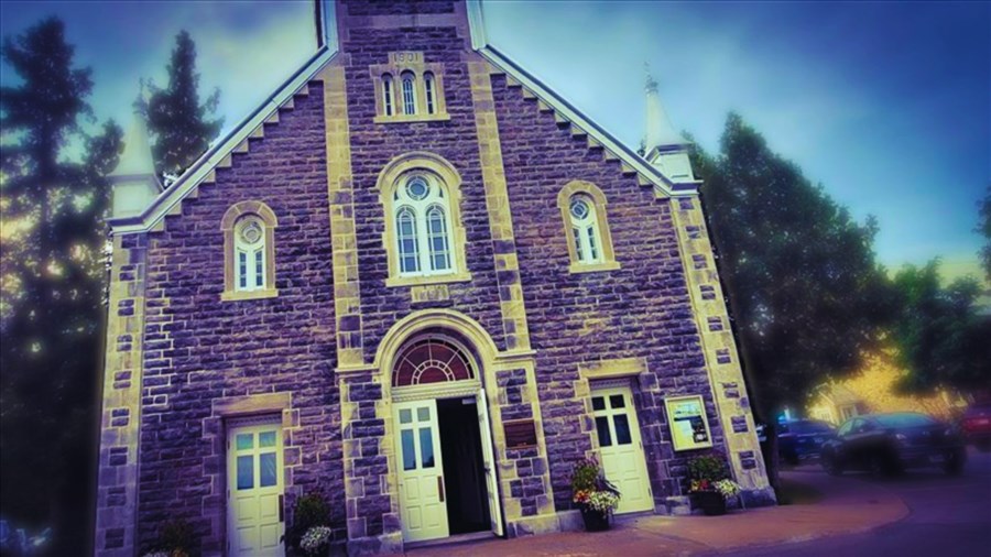 Patrimoine menacé : des travaux mis sur pause à l'église Sainte-Jeanne-de-Chantal