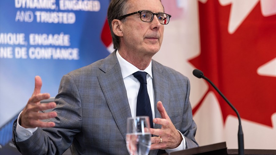 Taux directeur maintenu à 2,75 % malgré les incertitudes commerciales