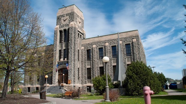 Les Candidats A La Mairie De Saguenay Debattront Des Enjeux Economiques Saguenay Lac St Jean Neomedia