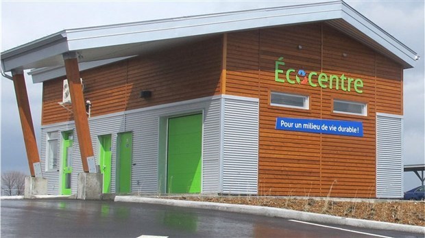 Rappel : pour des Fêtes écoresponsables, pensez aux écocentres