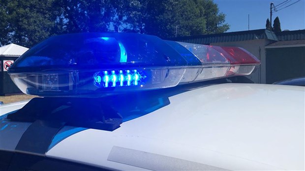 Salaberry-de-Valleyfield: un homme est arrêté en possession de plus de 3000 comprimés de méthamphétamine 