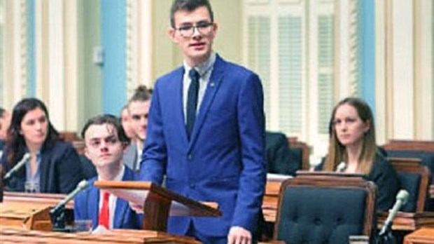 Des étudiants de plusieurs Cégeps de la Montérégie siègent à l’Assemblée nationale