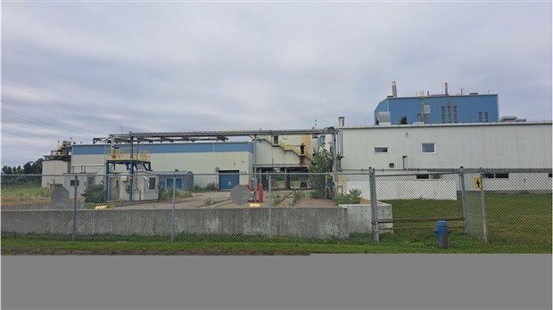Incendie dans une usine désaffectée de Salaberry-de-Valleyfield 